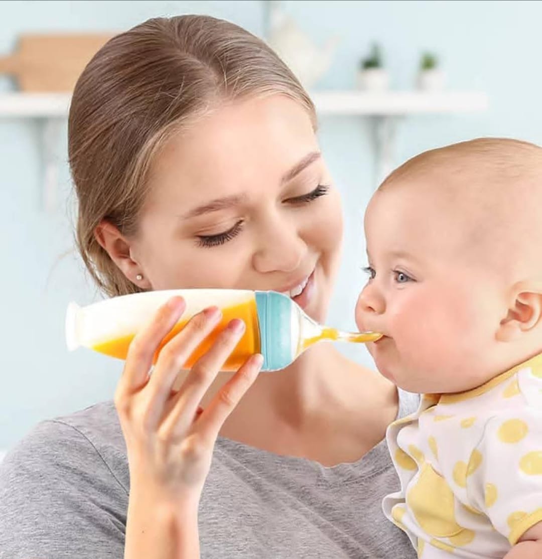 Squeeze Baby Feeding Spoon – Soft Silicone Puree Spoon