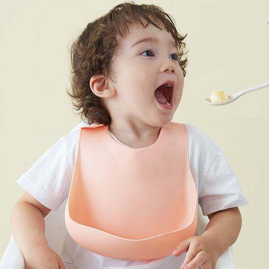 Soft Silicone Baby Bib – Waterproof Bib with Food Catcher Pocket for Easy Mealtime Cleanup