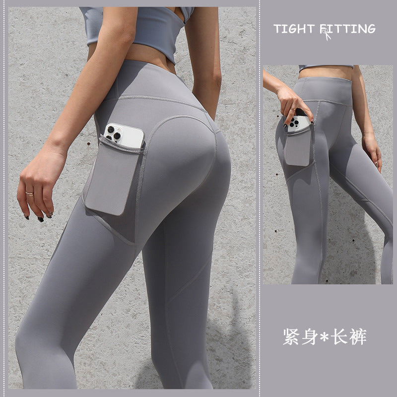 Seamless Gym Leggings with Pockets – High Waist Push Up & Squat-Proof for Women