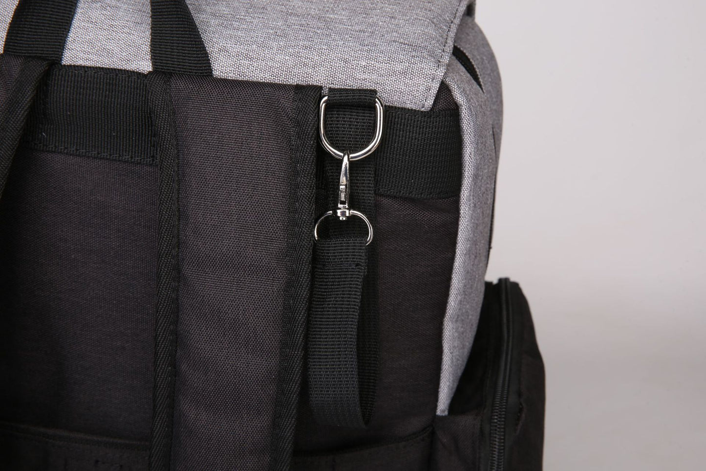 Large-capacity Multifunctional Outdoor Travel Mother Bag